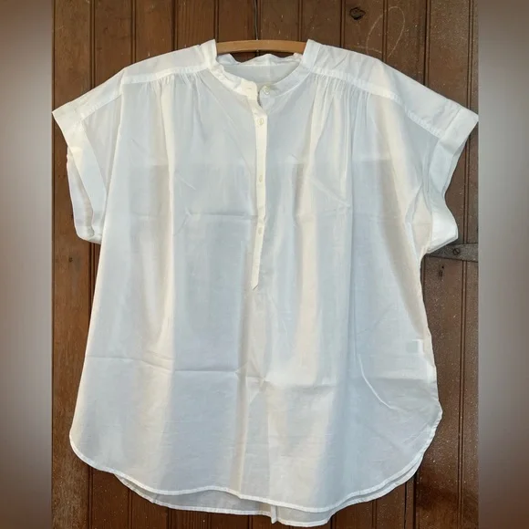 Universal Thread Women's Blouse - White - Picture 1 of 8